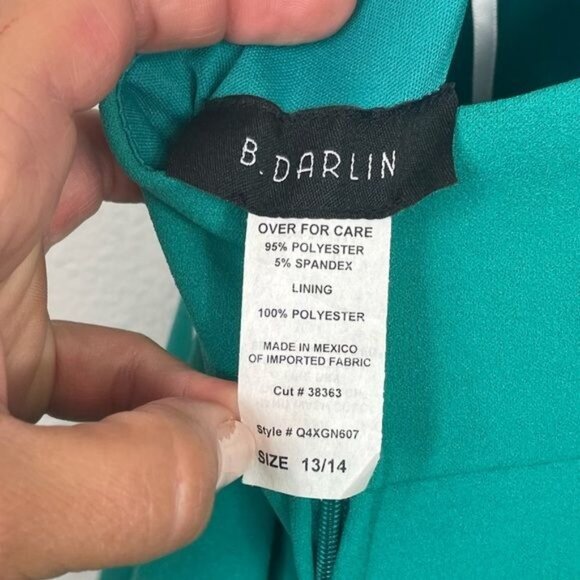 B. Darlin Green High-Low Fit & Flare Strappy Back Dress Juniors 13/14 NWT - Picture 8 of 10